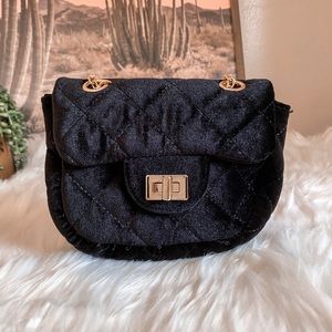 Do Everything in Love Mini Handbag